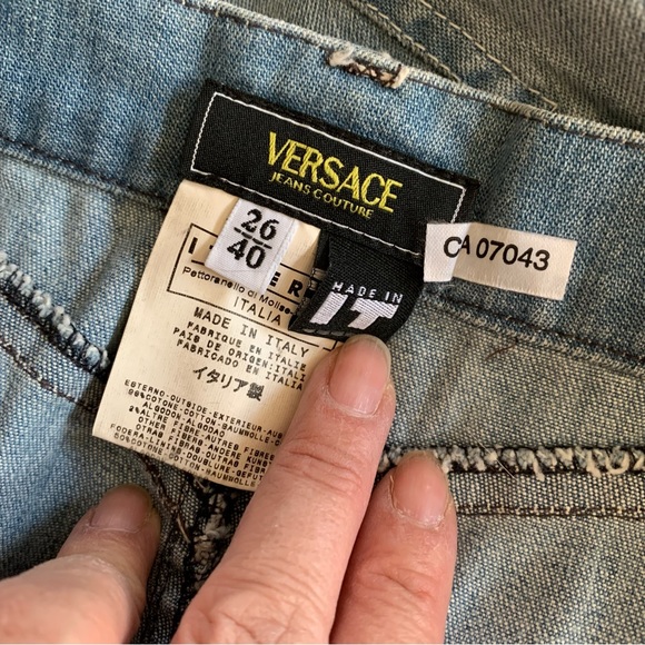🆕 VERSACE Denim Skirt - Picture 10 of 11